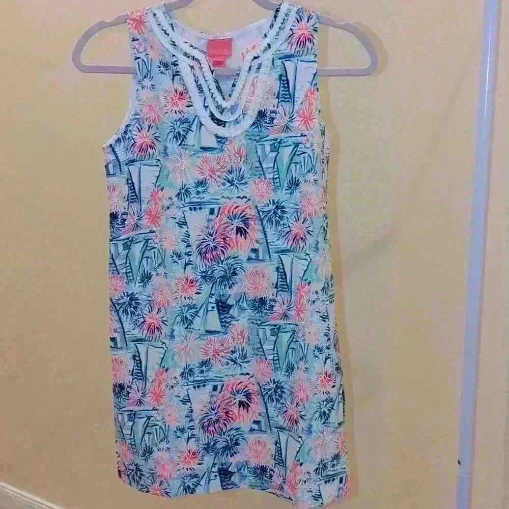 Lilly Pulitzer girls XL Mini Harper dress.  Intricate detailing.